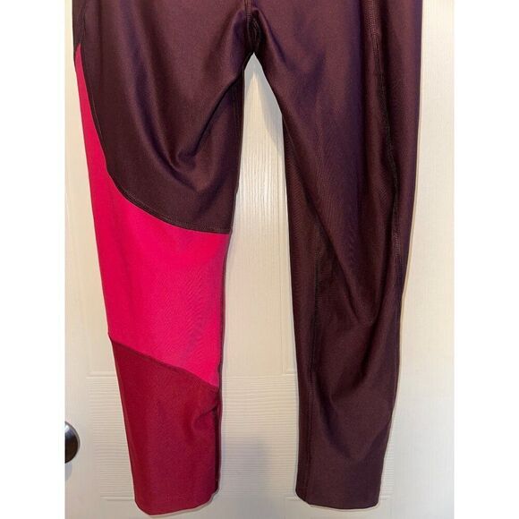 NWOT Nike Training Tight 3/4 Power Crop Legging Size Medium - Picture 10 of 14